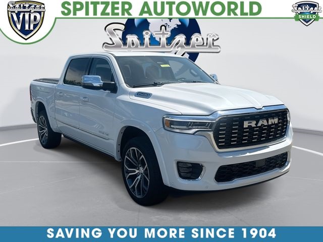 Ivory White Tri-Coat Pearlcoat 2026 RAM 1500 Pickup Truck Four-Wheel Drive 8-Speed Automatic