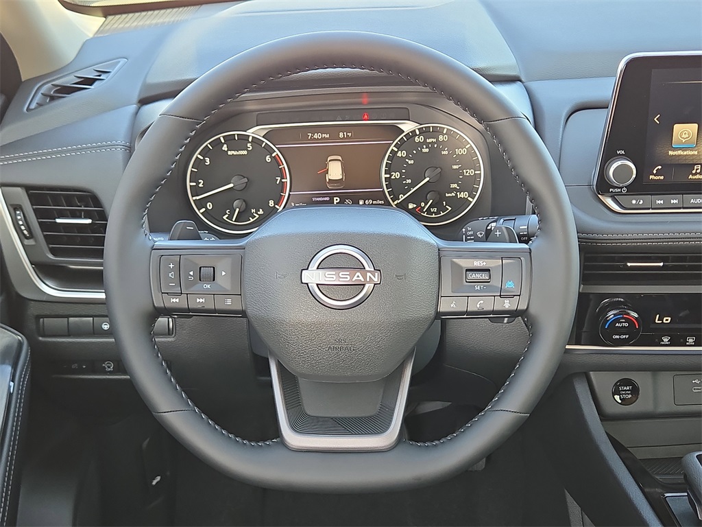 2026 Nissan Rogue SV - 9