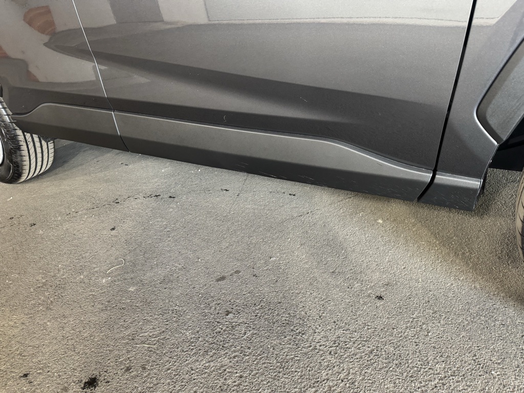 Thumbnail: 2025 Toyota RAV4 - 8