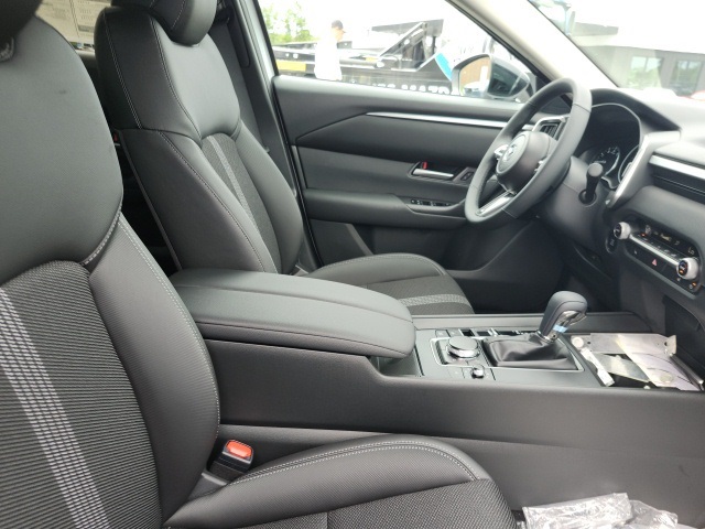 2025 Mazda CX-50 2.5 S Preferred Package White at Mazda of Columbia