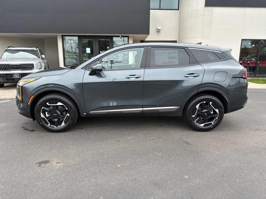 2026 Kia Sportage Hybrid S photo 2