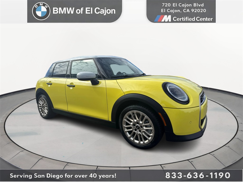 2025 MINI Cooper S Signature Trim 4-door Hatchback