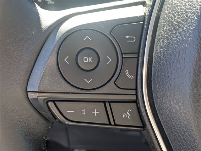 2018 Toyota Camry SE Red at Superior Kia