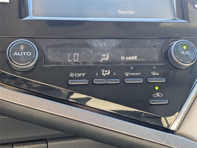 2018 Toyota Camry SE Red at Superior Kia