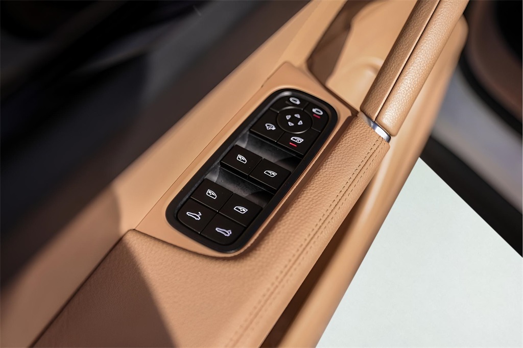 Used Car 2023 Porsche Cayenne  For Sale Under $70,000 In Austin, Texas