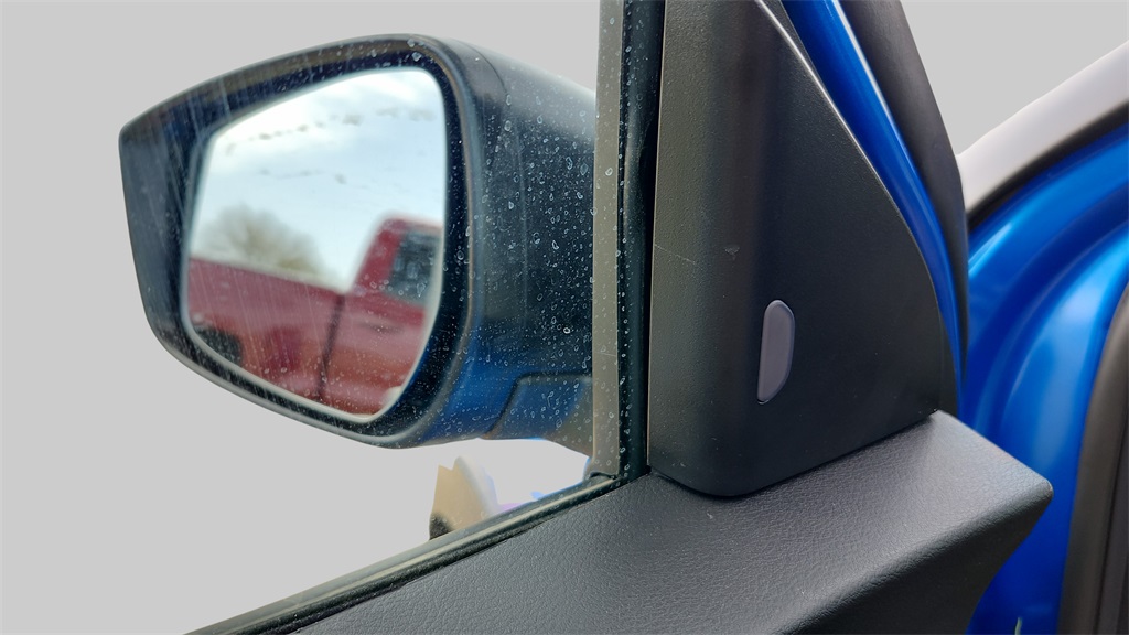 2025 Nissan Kicks Play