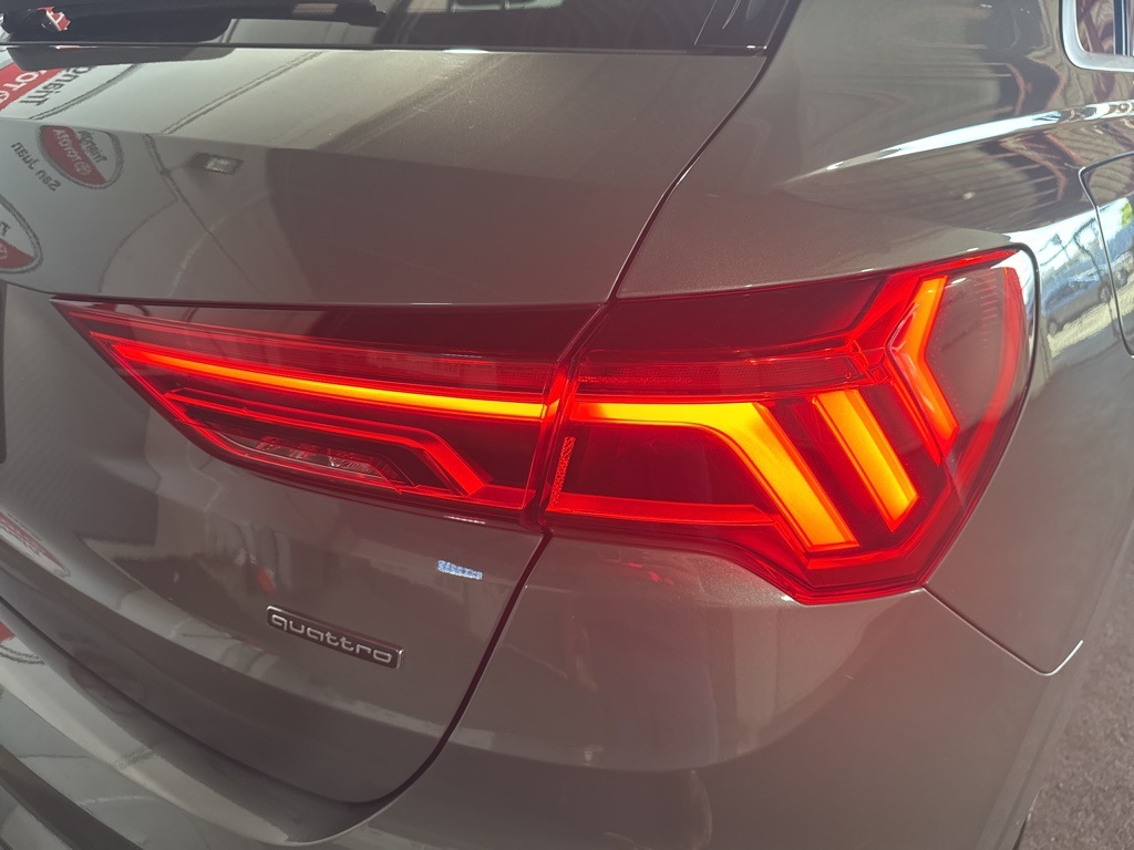 Thumbnail: 2021 Audi Q3 - 17