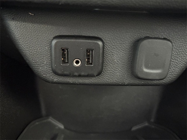 Used Car 2023 Chevrolet Traverse  Lt For Sale Under $35,000 In San Antonio, Texas
