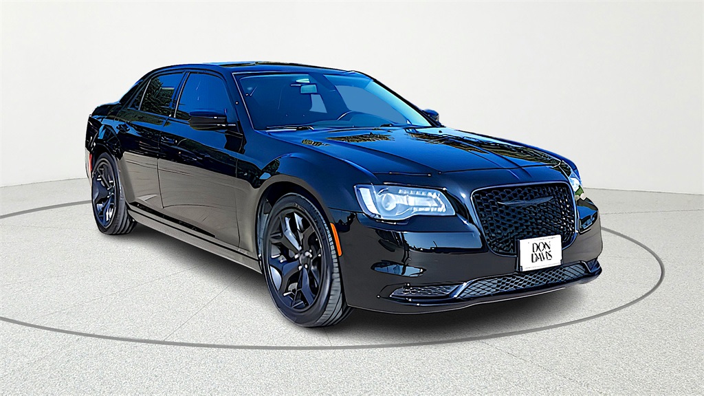 2022 Chrysler 300