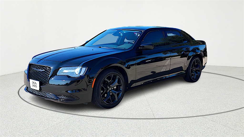 2022 Chrysler 300