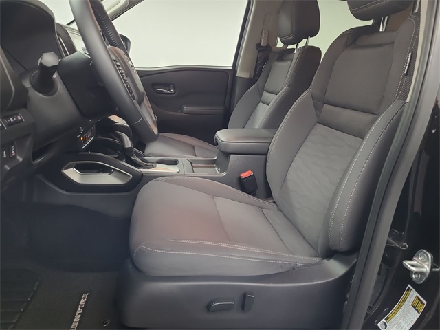 2022 – Nissan – Frontier