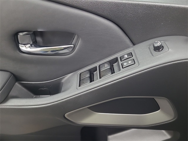 2022 – Nissan – Frontier