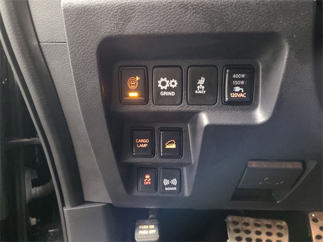 2022 – Nissan – Frontier