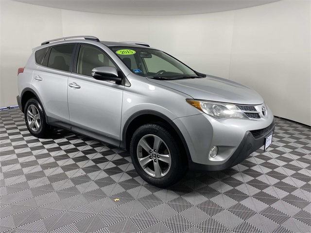 2015 Toyota RAV4 XLE's photo