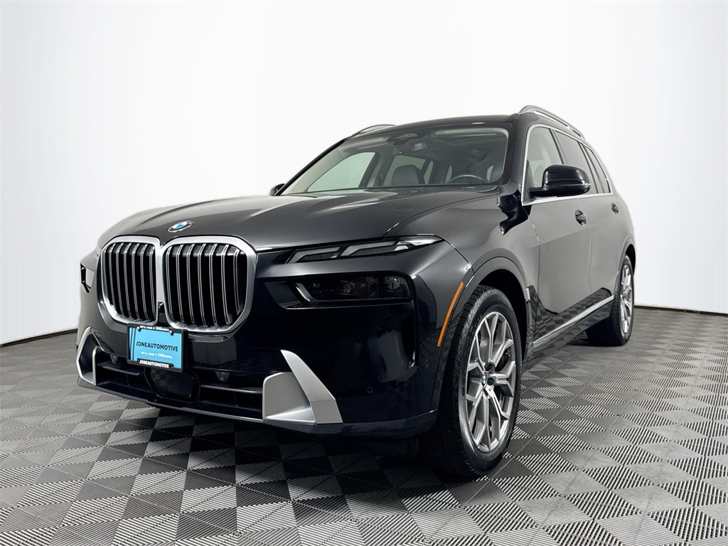 2023 BMW X7 xDrive40i AWD