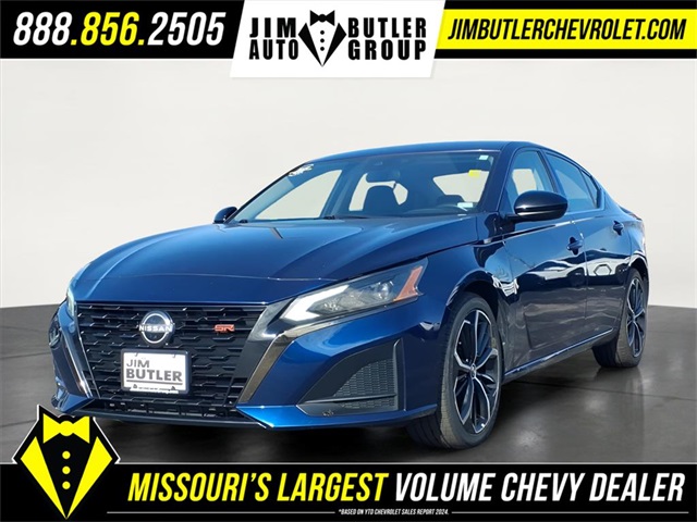 2023 Nissan Altima SR