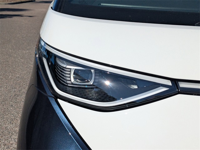 2025 Volkswagen ID. Buzz Pro S Plus - 9