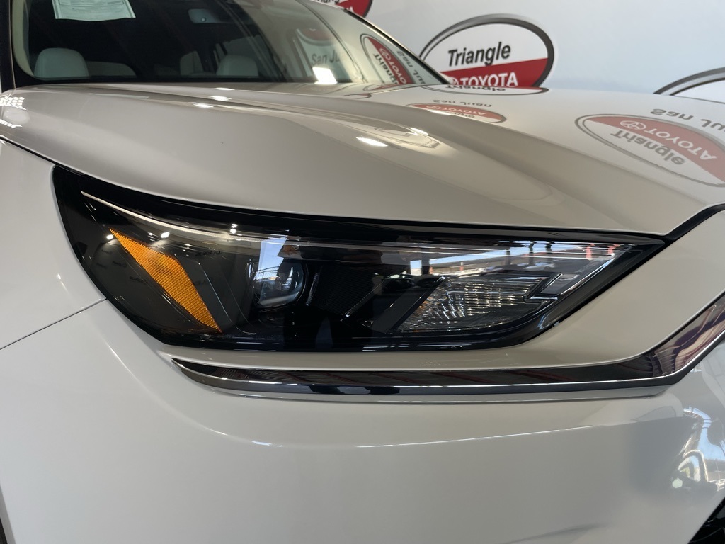 Thumbnail: 2026 Toyota Grand Highlander - 10