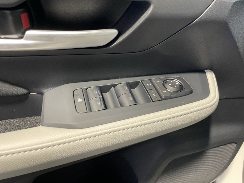 Thumbnail: 2026 Toyota Grand Highlander - 30