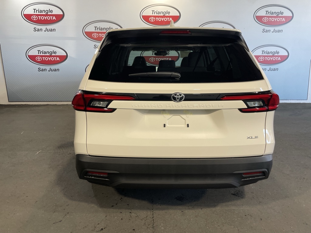 Thumbnail: 2026 Toyota Grand Highlander - 5