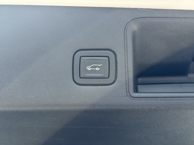 2023 Gmc Terrain SLT photo 18
