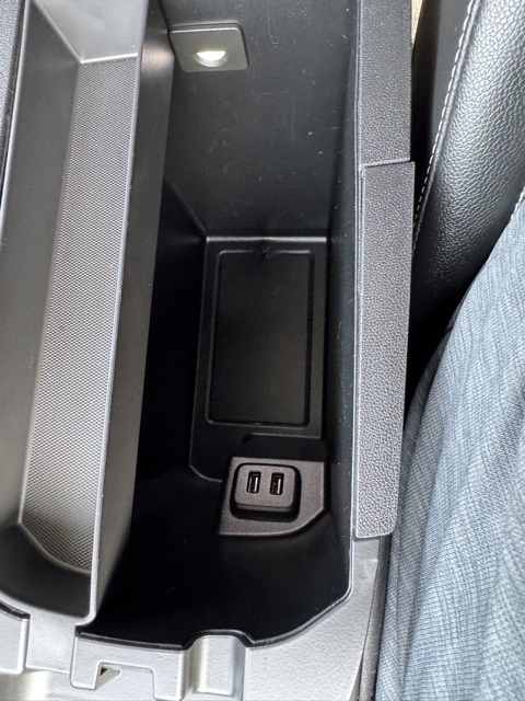 2023 Gmc Terrain SLT photo 29