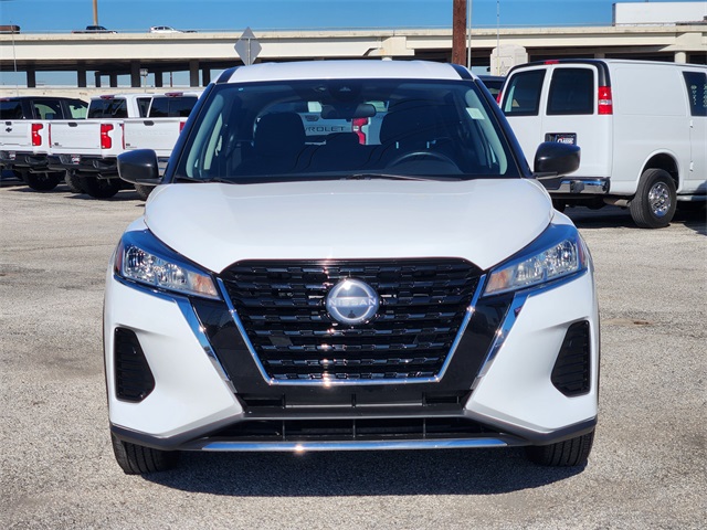 2022 Nissan Kicks S White at Emmons Autoplex