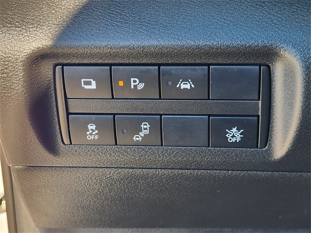 2022 Nissan Kicks S White at Emmons Autoplex