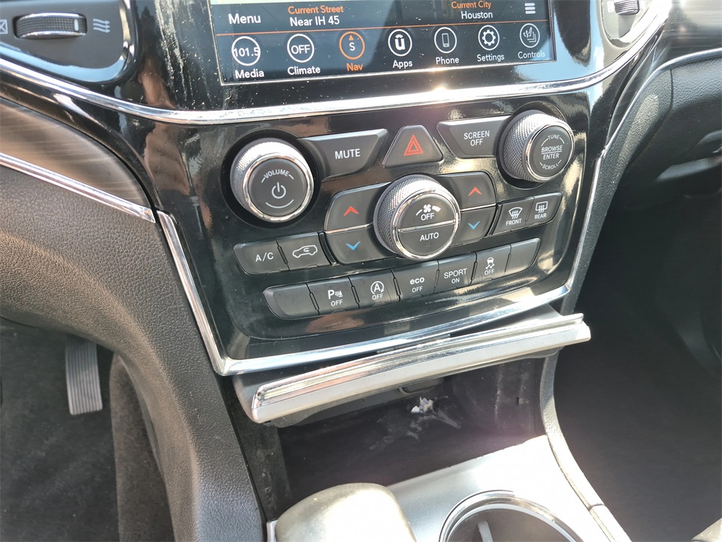 2022 Jeep Grand Cherokee WK Limited White at Bayway Cadillac of The Woodlands