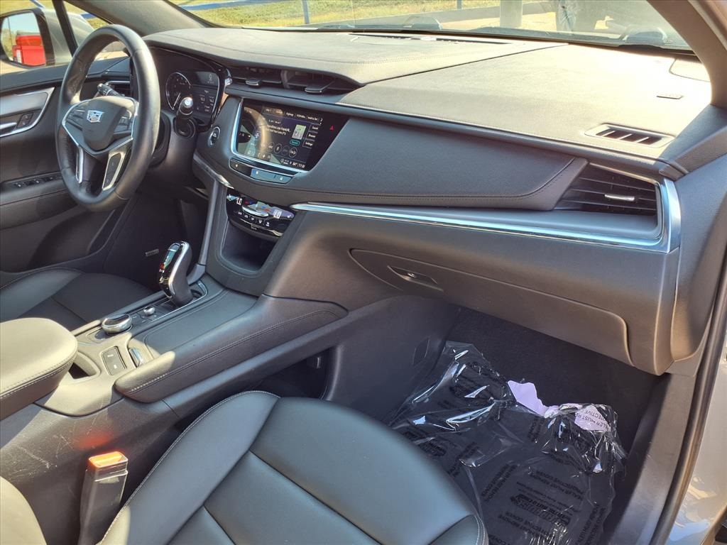 2021 Cadillac XT5 Luxury Gray at Don Davis Chevrolet GMC