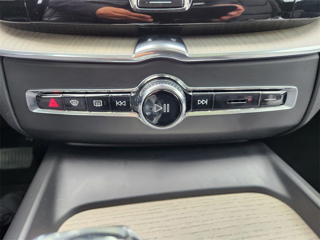 2022 Volvo XC60 B5 Inscription White at DeMontrond Automotive Group