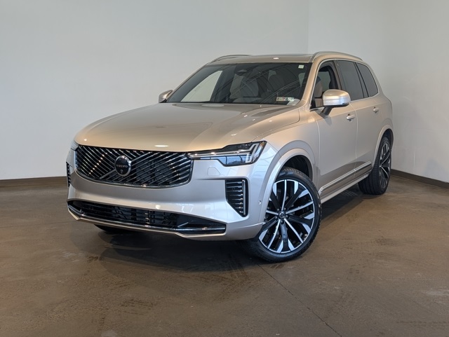 2026 Volvo XC90 B5 Plus 6-Passenger AWD