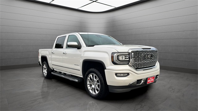 2017 GMC Sierra 1500 Denali Crew Cab 4WD