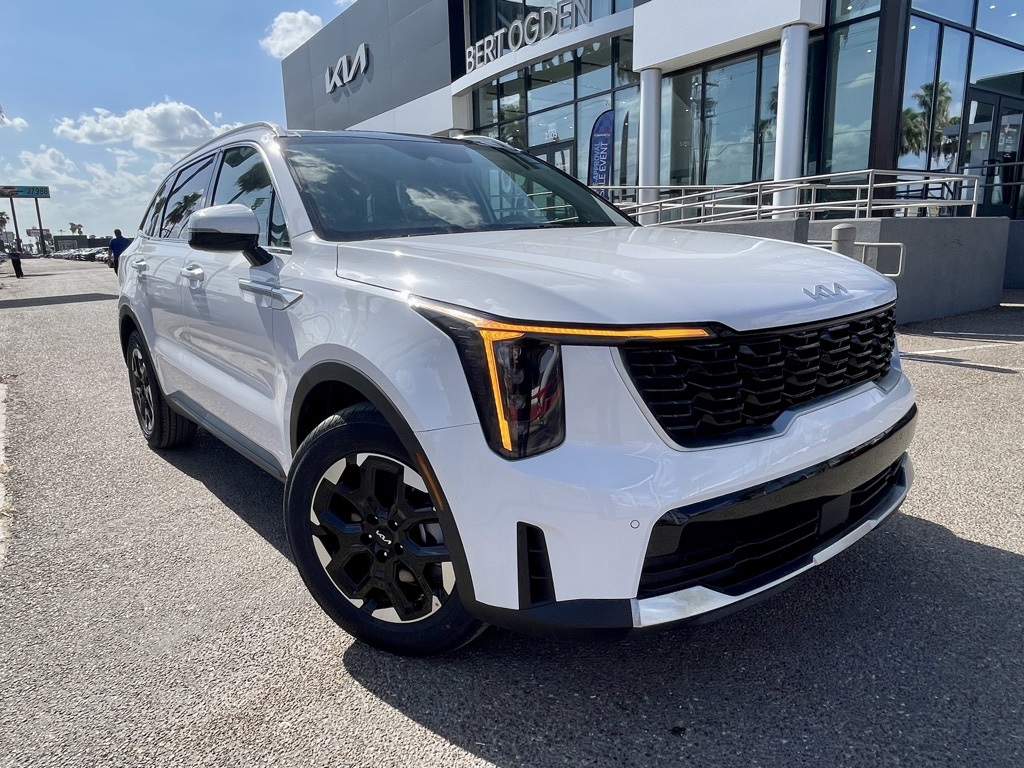 2025 Kia Sorento S FWD