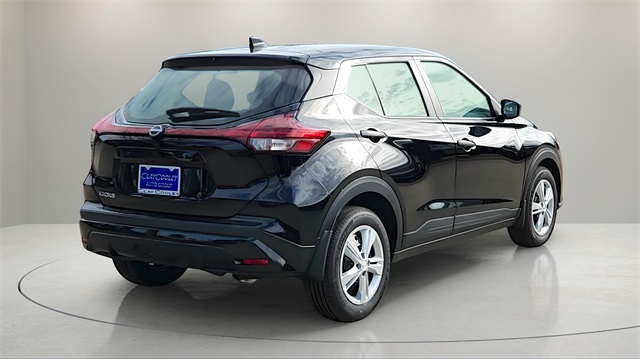 2025 Nissan Kicks Play