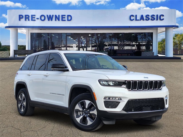 2022 Jeep Grand Cherokee 4xe White at Legacy Ford