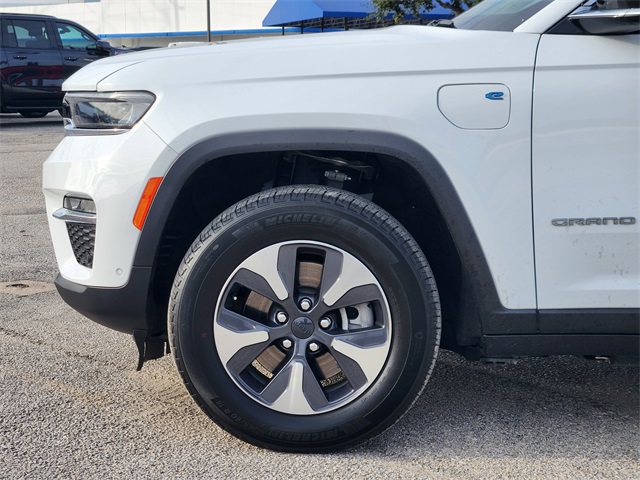 2022 Jeep Grand Cherokee 4xe White at Legacy Ford