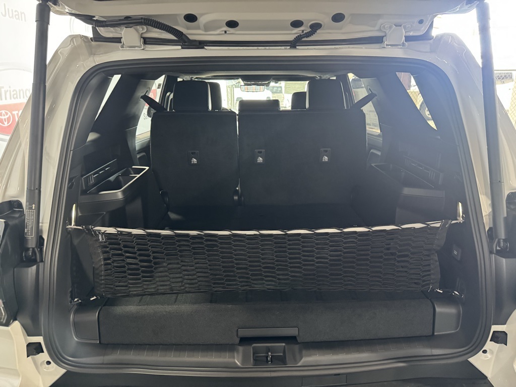 Thumbnail: 2025 Toyota 4Runner - 25