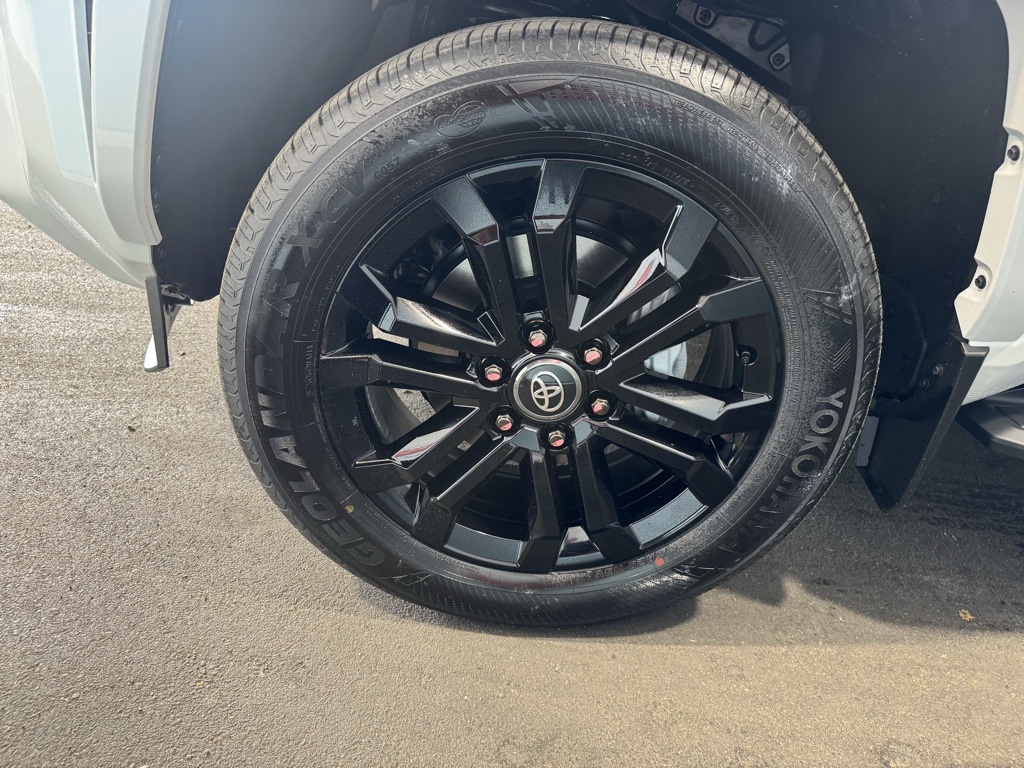 Thumbnail: 2025 Toyota 4Runner - 7