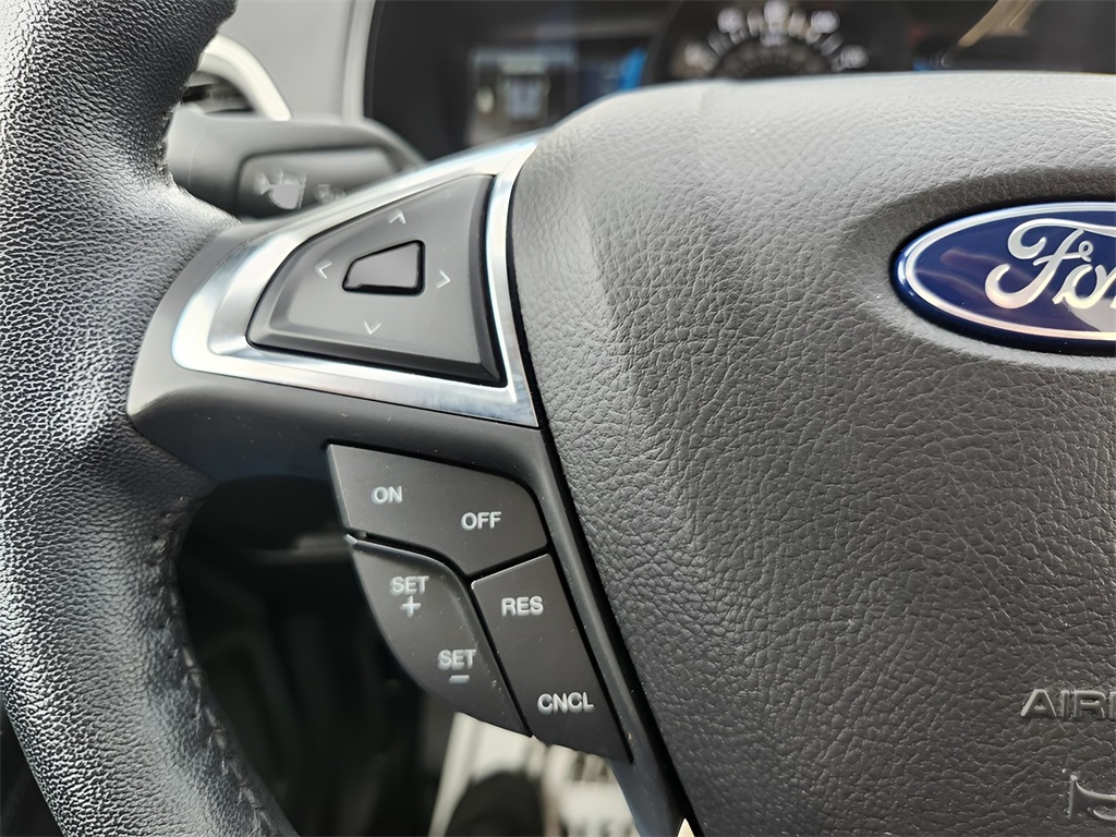 2023 Ford Edge