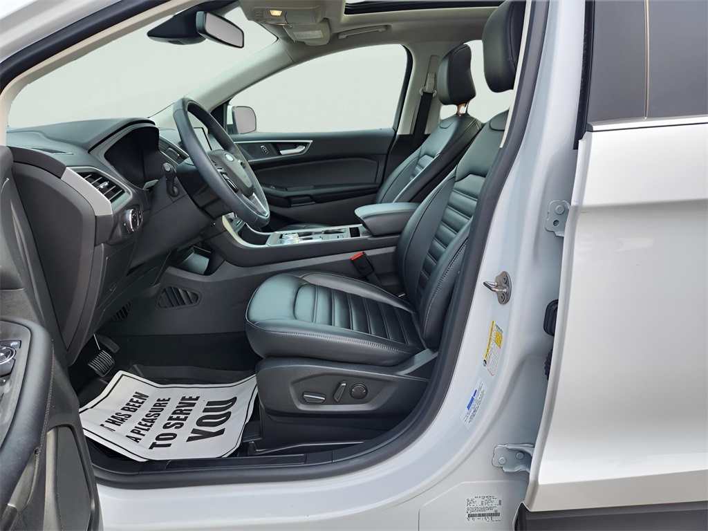 2023 Ford Edge