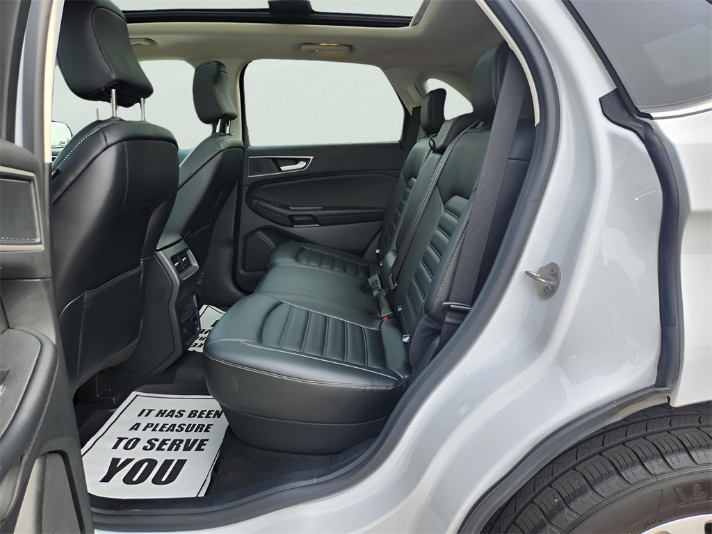 2023 Ford Edge