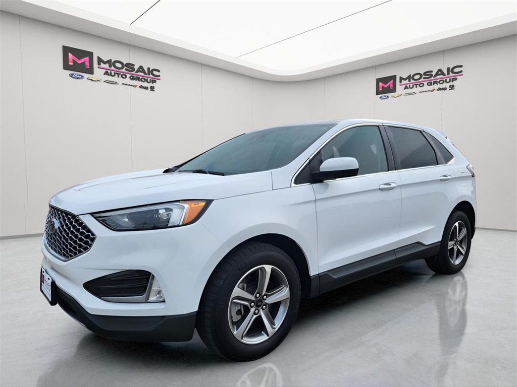2023 Ford Edge