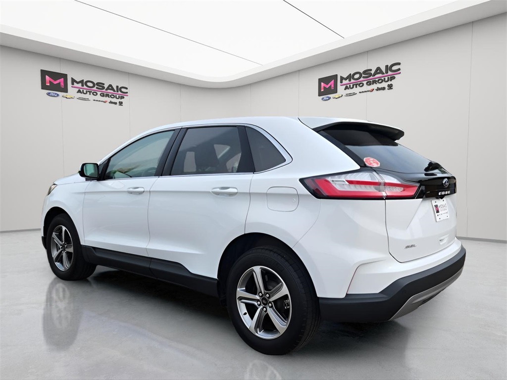 2023 Ford Edge