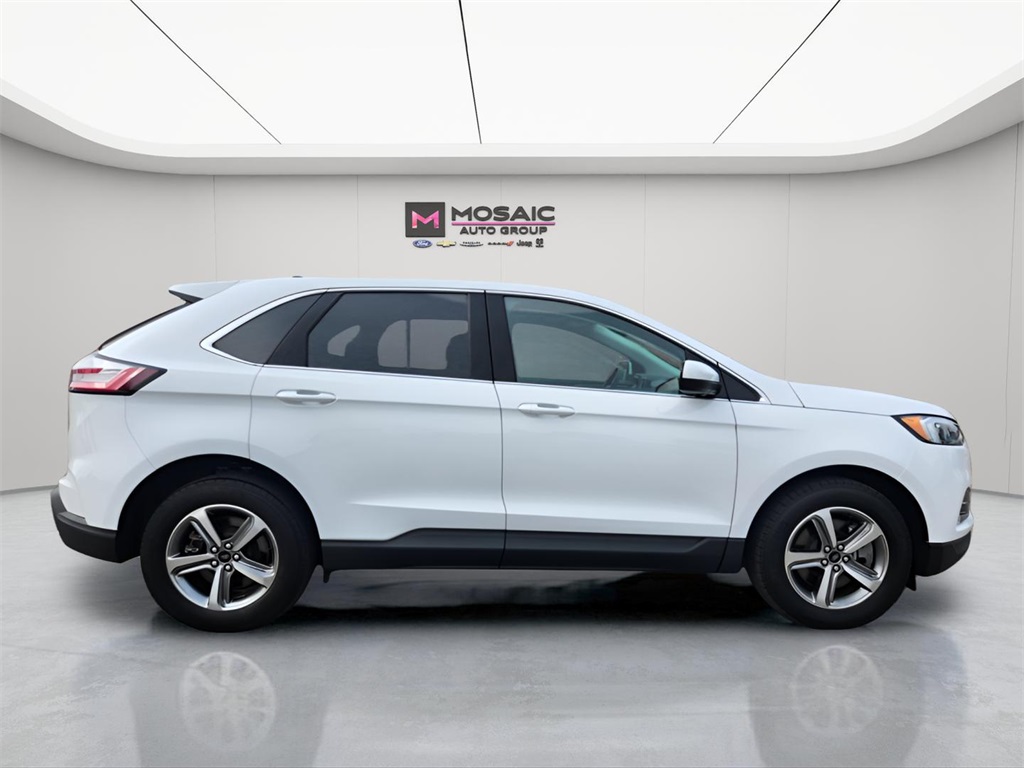2023 Ford Edge