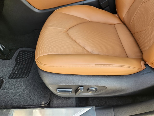 2025 Toyota Highlander Platinum Silver at Community Toyota