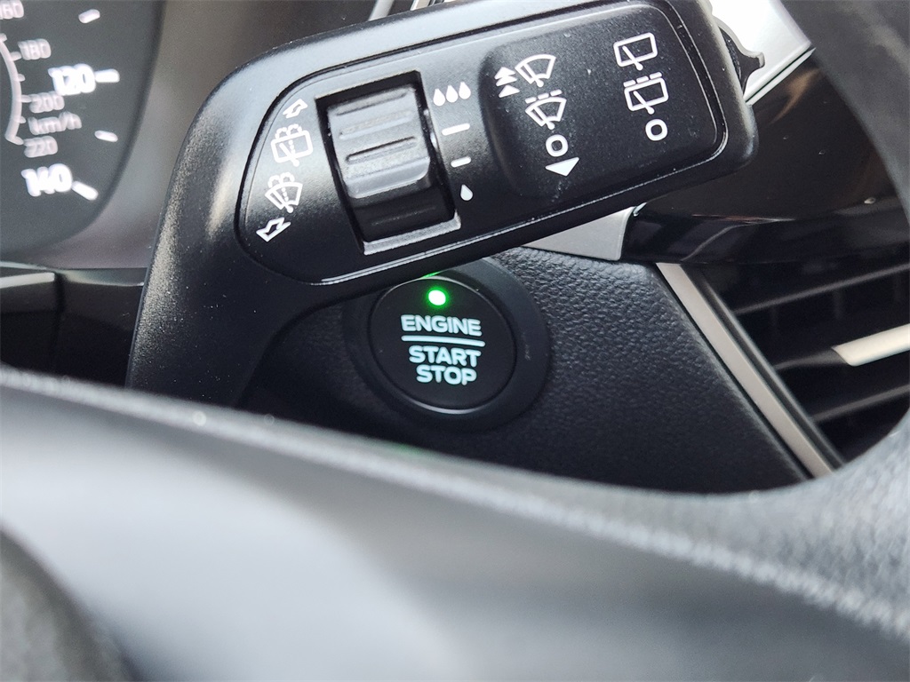 2020 Ford Escape SE White at Emmons Autoplex