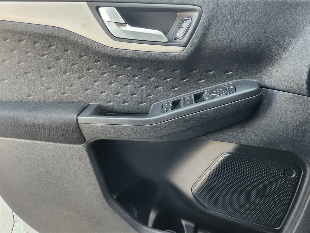 2020 Ford Escape SE White at Emmons Autoplex