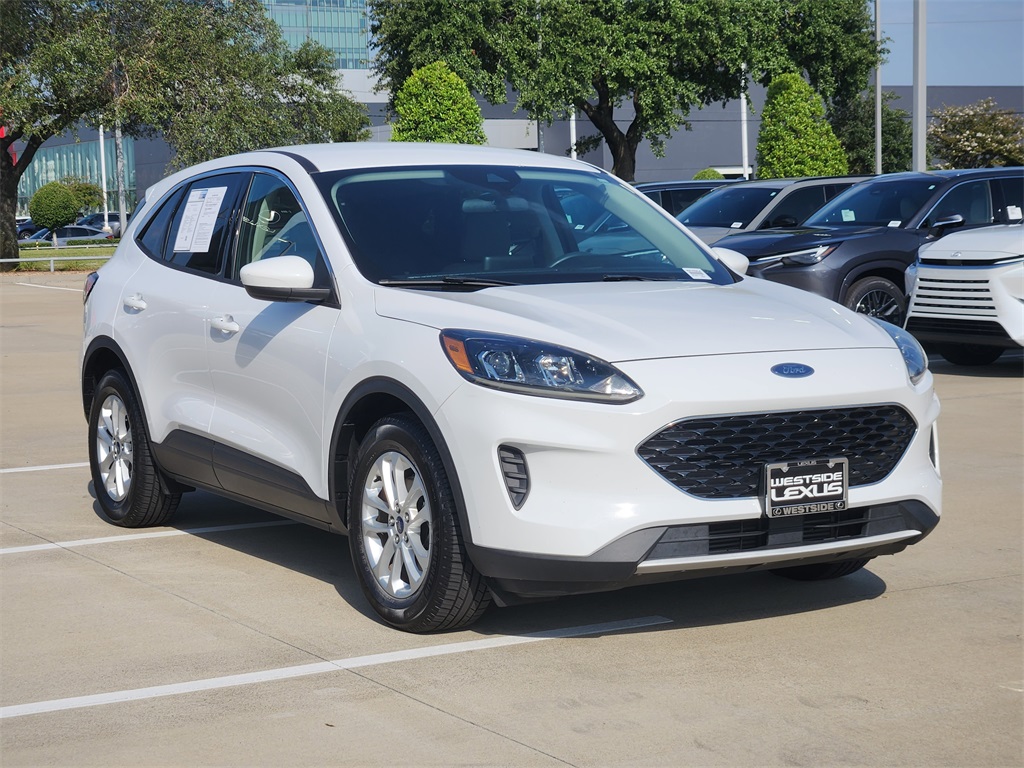 2020 Ford Escape SE - 2