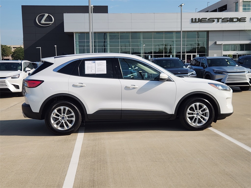 2020 Ford Escape SE - 3